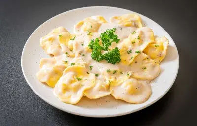 Recetas_Nestle_Venezuela_Raviolis_en_salsa_de_almendras_cubito_de_pollo_maggi_receta_fácil