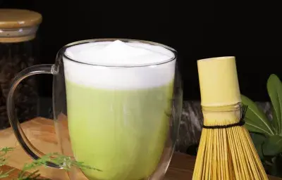Matcha Latte Macchiato Matcha Latte Macchiato