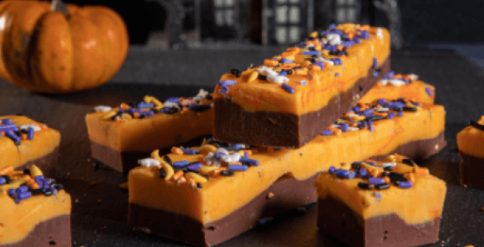 Tableta de dulce de azúcar de naranja y chocolate de Halloween