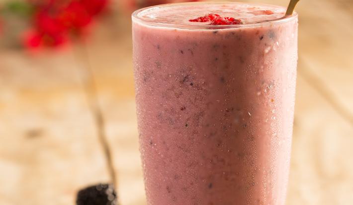 shake-frutas-vermelhas-receitas-nestle